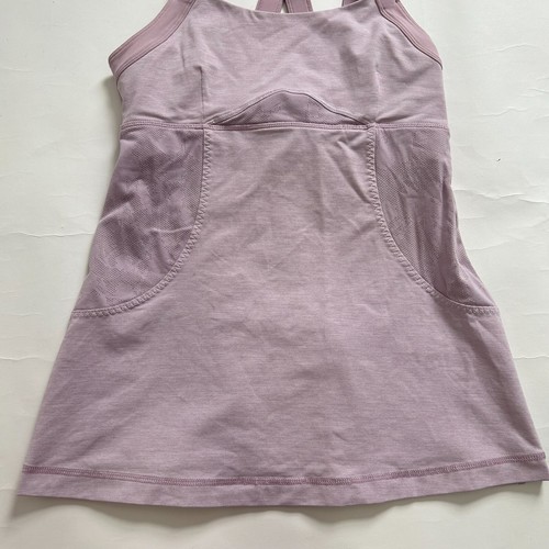 Lululemon Chaturanga Tanktop Damen Gr. 6 lila breite Träger Logo Reißverschlusstasche - Bild 3 von 12