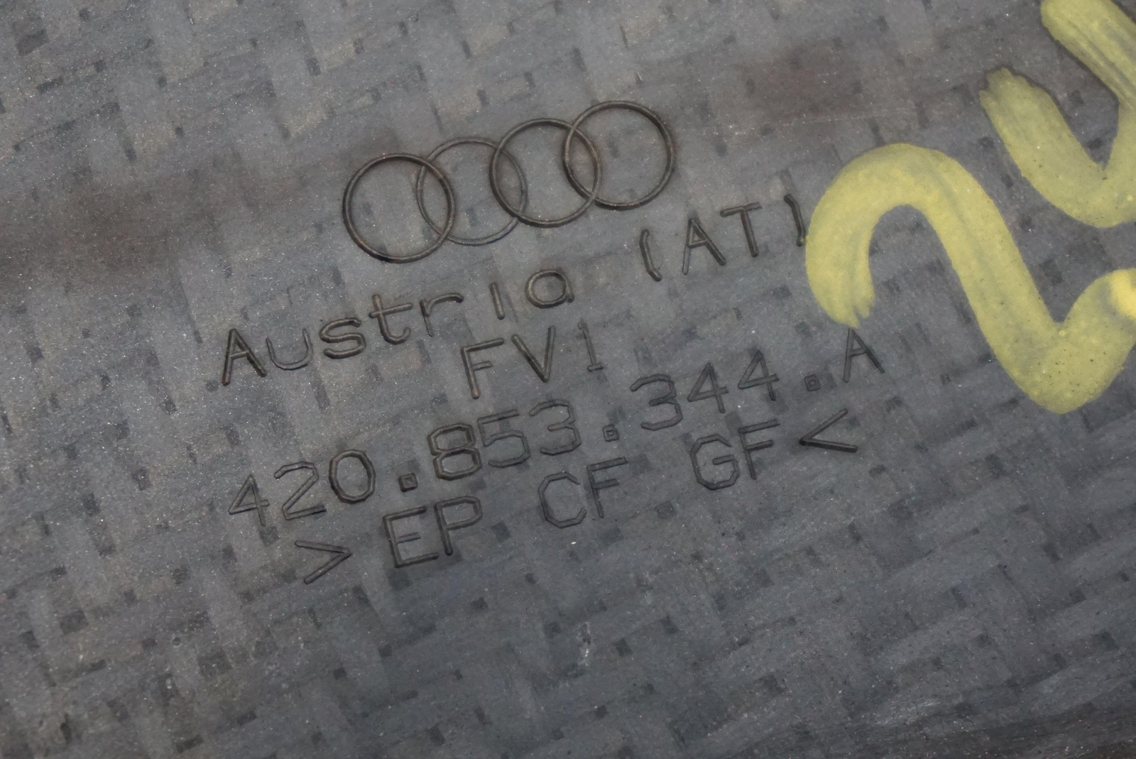 Rear Right Carbon Fiber Quarter Panel Cover Body Trim 420853344A Audi R8 2008-15