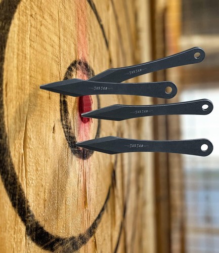 Durable Stainless Steel No Spin Throwing Spike Set - 6 Pack with Belt Sheath - Picture 6 of 10