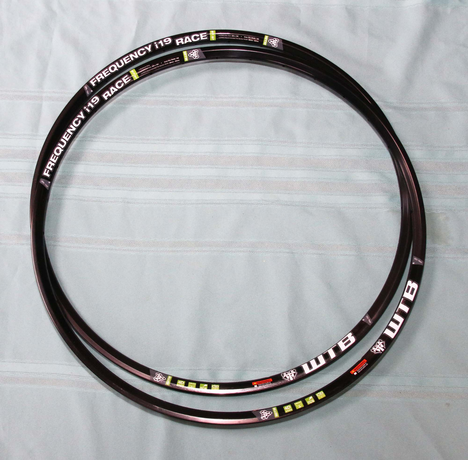 WTB Frequency i19 race tubless compatible rims (2) 27.5 32h NEW WTB Frequency i19 race tubless compatible rims (2) 27.5 32h NEW