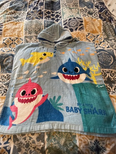 Babys Bath Towels Bundle X 4 Towels All In Good Condition - Picture 2 of 8
