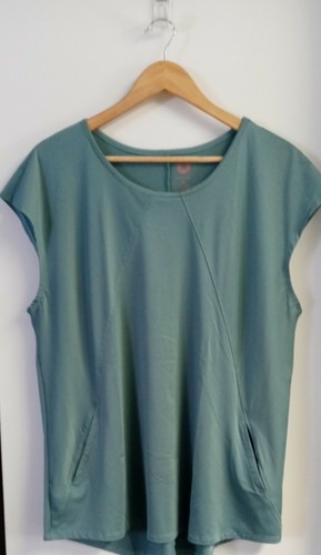 Brisas Women's Green Stripe Activewear Top Size XL - Picture 6 of 6