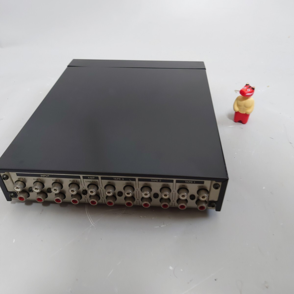 Sony SB700 Japan Stereo Audio RCA Phono AV Selector Switch Box