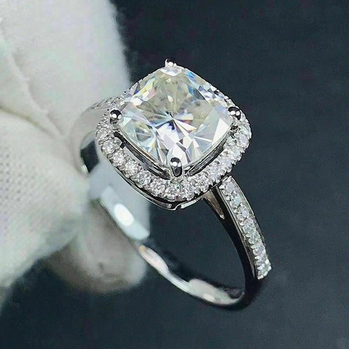 14 Karat Weißgold Verlobungsring 3,15 kt Kissenschliff Moissanit Größe 6,5 - Bild 1 von 5