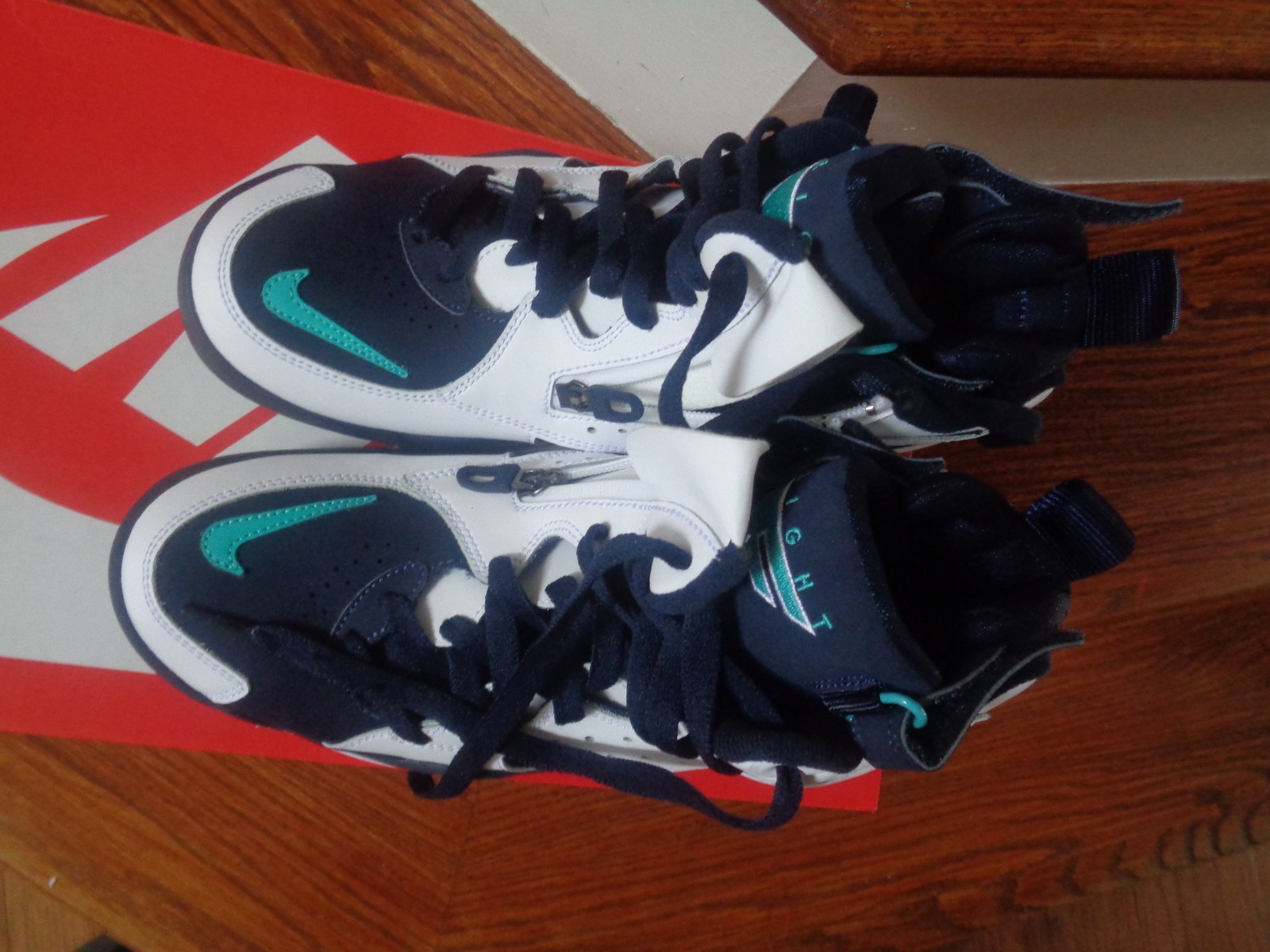 Nike Air MAESTRO II II II LTD Men's Basketball shoes, AH8511 100 Size 8.5 NWB f5bbd4 Nike Air MAESTRO II II II LTD Men's Basketball shoes, AH8511 100 Size 8.5 NWB f5bbd4