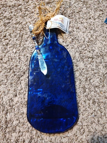Colbolt Blue Cheese Plate Plate Shaped Like Wine Bottle