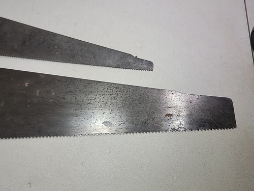 VINTAGE HENRY DISSTON & SONS PANEL & HAND SAW LOT 20" NO 12 & 28" NO 7 - Picture 23 of 24