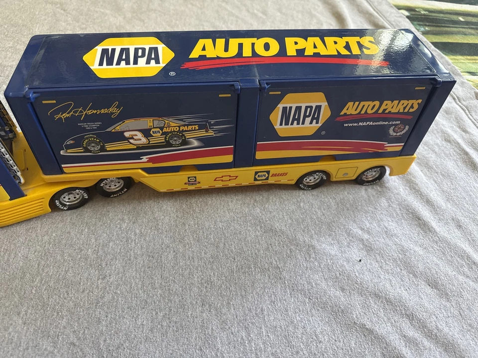 Nylint Nascar Napa Auto Parts DEI Ron Hornaday Race Day Semi Sound Machine Truck - Image 3 of 4