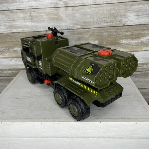Toys “R” Us - Sentinel Wheeled Missile Launch System MLRS Vehicle Toys - GC - Picture 5 of 10