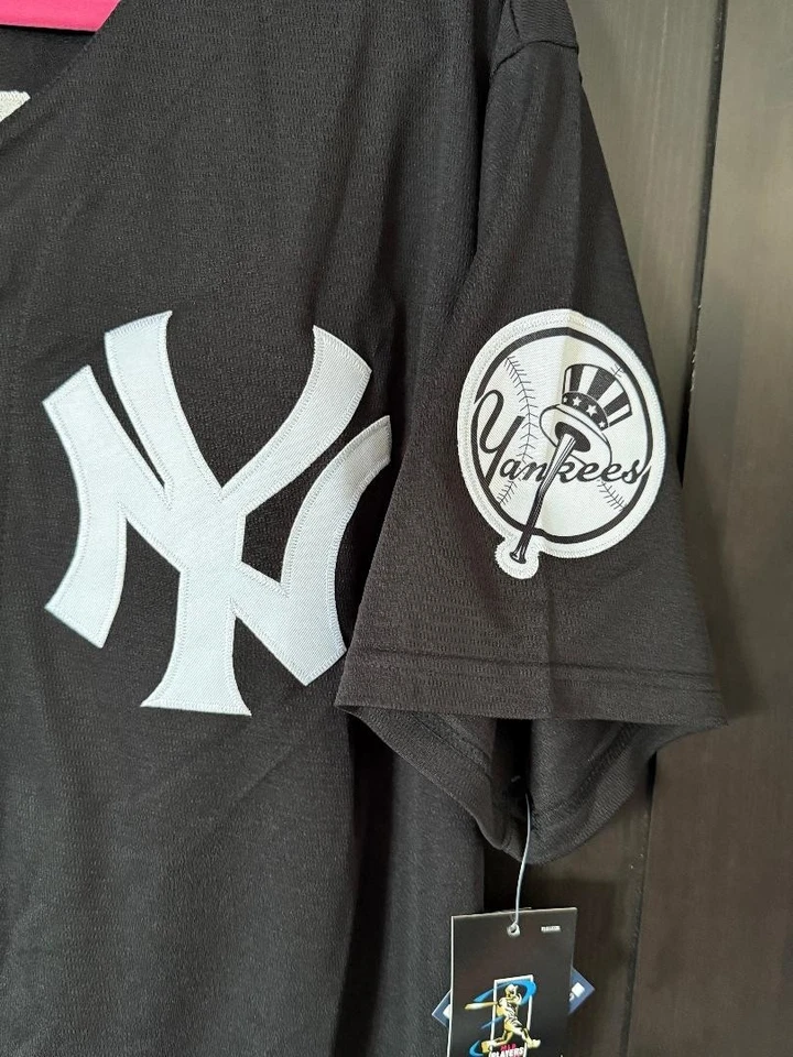 New York Yankees Aaron Judge Black and White # 99 Jersey - Image 3 of 4