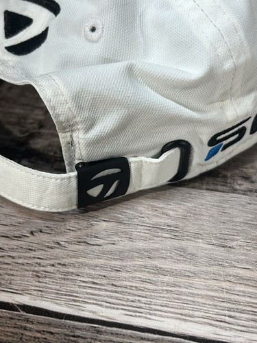 Nuevo con etiquetas Sombrero de Golf Taylor Made Tour Preferred Blanco Negro Ajustable Talla Única - Imagen 5 de 8