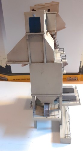 GRAHAM FARISH 42-070 N GAUGE - COALING TOWER - Picture 8 of 12
