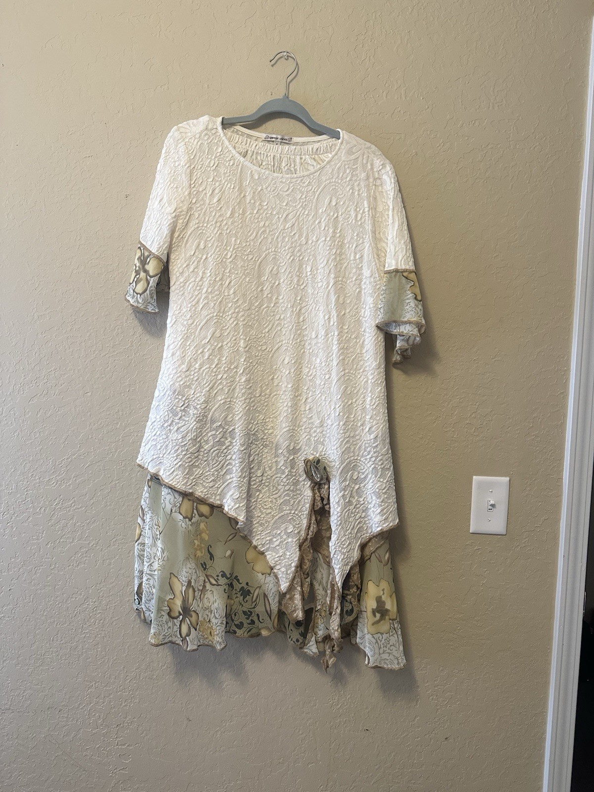 Picture 3 of 13