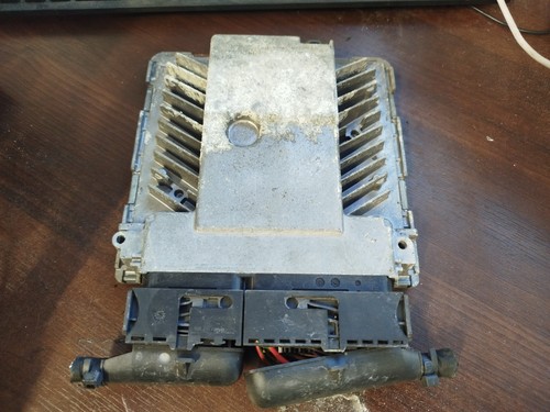 Original  volkswagen Motorsteuergerät ECU  03g906018ce