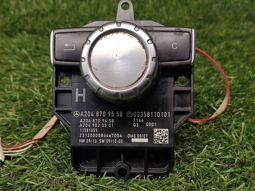 Mercedes-Benz C W204 2012 Multifunctional control switchknob A2048709558 - Picture 4 of 5