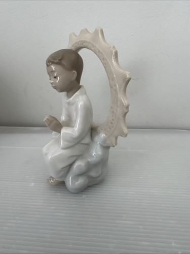 NAO By Laden “Jesus Loves You”  Porcelain Boy Praying. CR - Picture 3 of 7