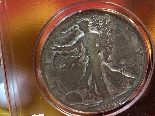 1928 S WALKING LIBERTY 🗽 HALF 💰SMALL CASE CRACK FREE SHIPPING - Picture 4 of 8