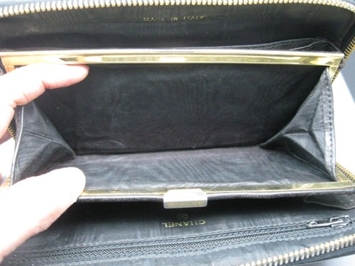 Vintage Chanel Black Caviar Leather Long Bag Wallet - Picture 22 of 24