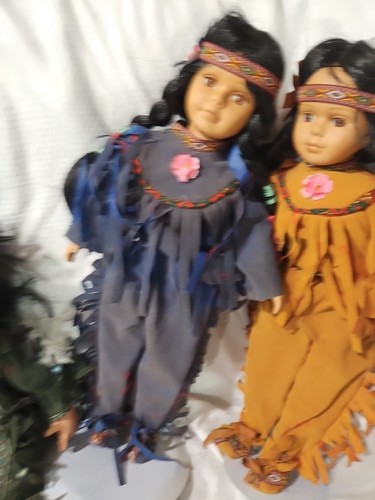 BEAUTUFUL TWIN Native American 13" Porcelain Dolls w/Stands + Baby Brother - Picture 3 of 4