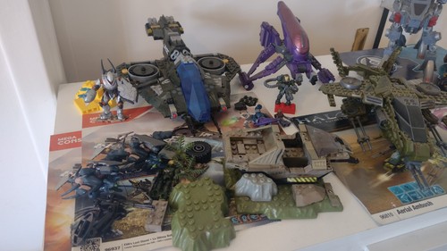 Halo Mega Bloks Lot / Bundle x4 Set – Wasp Banshee Hawk EVA Figures (INCOMPLETE) - Picture 2 of 21