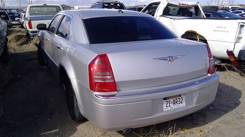 Blower Motor Fits 05-07 300 687735 - Picture 7 of 12