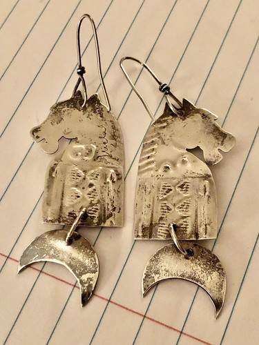 Native American Silver Horse Dangle Drop Earrings w Crescent Moon - Picture 5 of 6