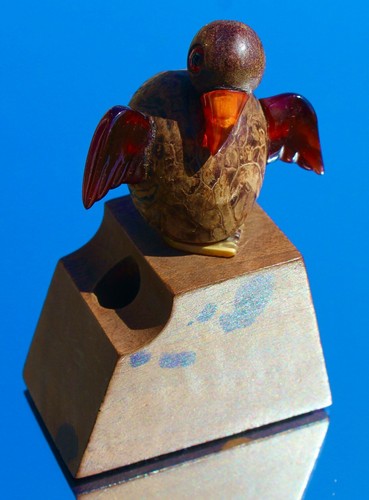 DUNHILL HENRY HOWELL YZ BIRD ? ART DECO QUALITY AMBER NUT & HARDWOOD PEN HOLDER - Picture 7 of 8