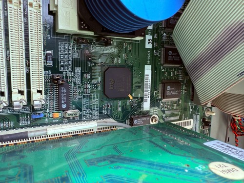 Micron P200 Millennia MXE 1997 PC vintage con processore Intel Pentium MMX - Foto 17 di 21