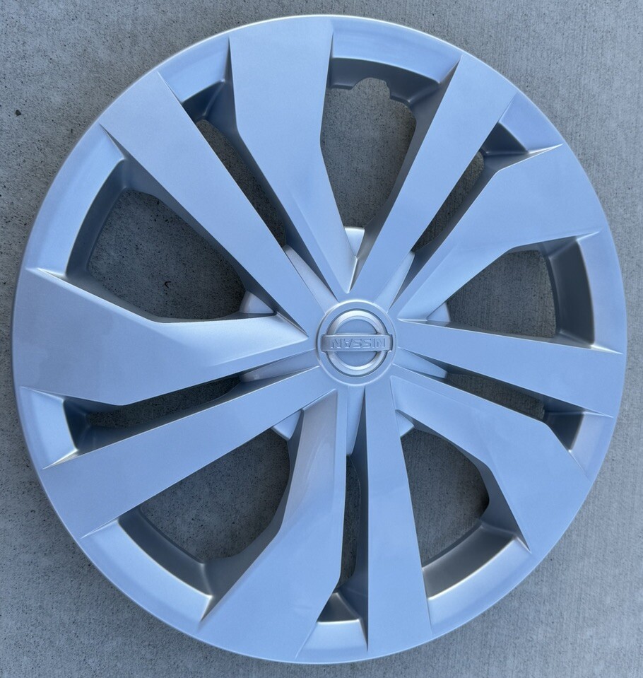 1) 2020-2025 Nissan Versa Wheel Cover Hub Cap 403155EF0B