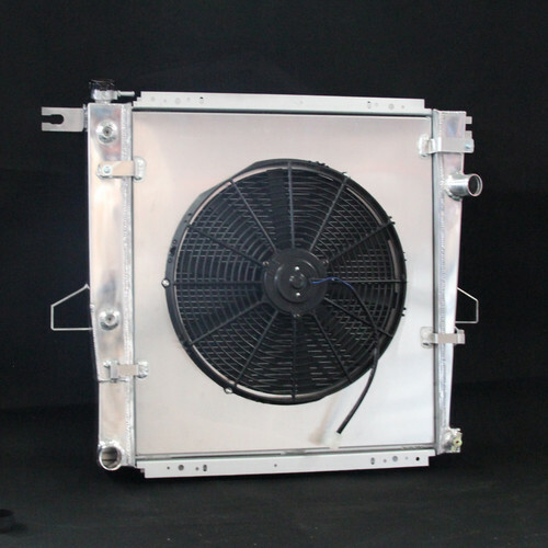 Radiator + Fan Shroud For Ford Explorer Mercury Mountaineer 2000-2001 4.0L V6 AT - Picture 5 of 7