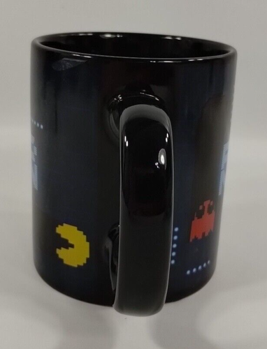 PAC-MAN Heat Activated Changing Ceramic Gamer Coffee Mug 10oz Paladone - Picture 2 of 6