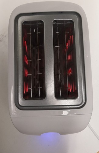Argos Cookworks 2 Slice Toaster - White - Picture 11 of 11