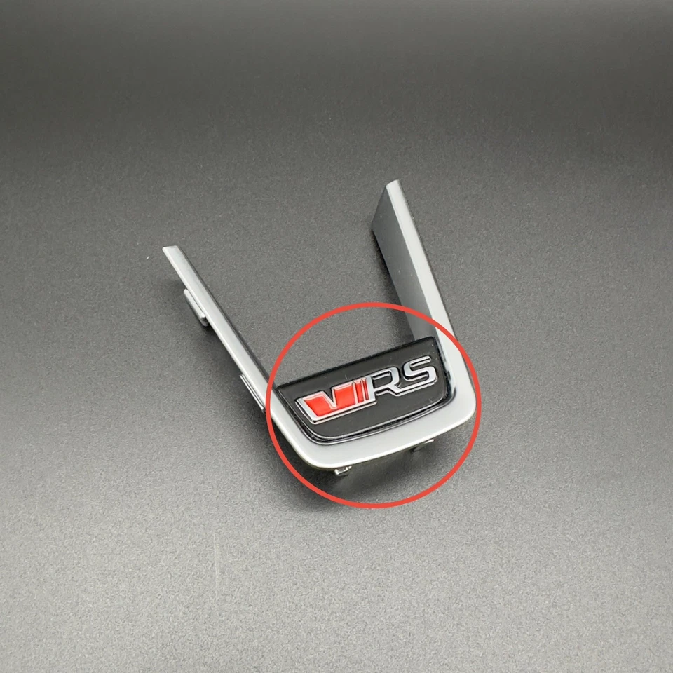 Skoda VRS Emblem Octavia Fabia Kodiaq Logo in Rot V RS Badge OEM - Bild 1 von 3