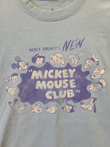Nueva Camiseta Azul Club Mickey Mouse de los Parques Disney Walt Disney Talla GRANDE Plutón - Imagen 2 de 4