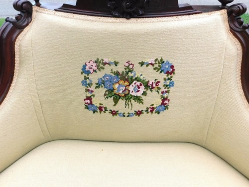 French Victorian Needle Point Corner Chair 19th Century - Picture 9 of 12