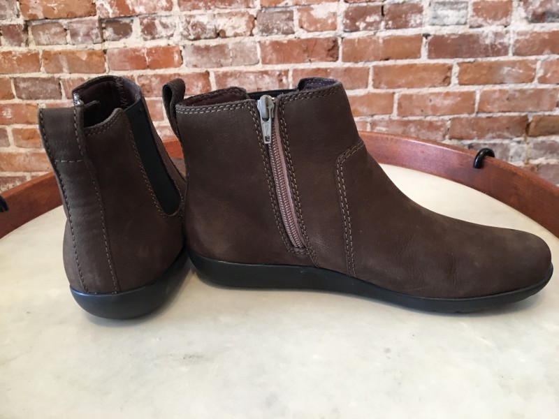 Clarks Clarks Clarks Dark Taupe Brown Leather Medora Grace Chelsea Ankle Boot 6.5 W NEW 247f14 Clarks Clarks Clarks Dark Taupe Brown Leather Medora Grace Chelsea Ankle Boot 6.5 W NEW 247f14
