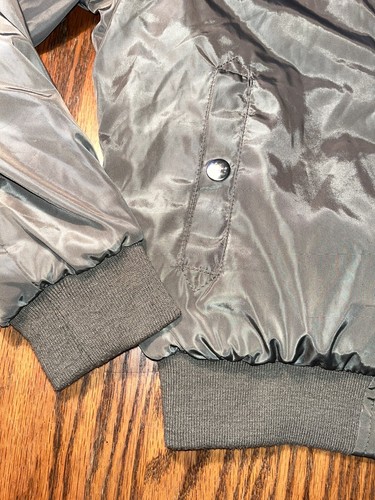 Ambiance Jacket Juniors Size Small Green Bomber Jacket Quilt Lining 3 Pockets - Picture 4 of 8