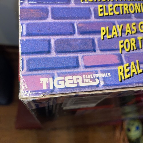 Street Fighter II Tiger Electronics Vintage 1993 Table Top Game Guile Ryu New - Picture 13 of 13