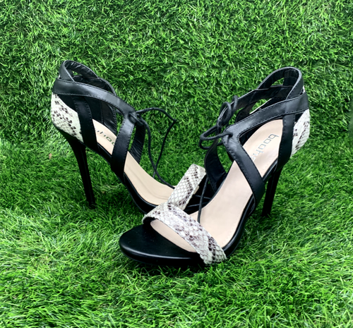 Boohoo High Heel, Strappy, Faux Snake Skin Shoes - Size 4 - Picture 3 of 11