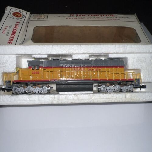 n scale locomotive - Picture 5 of 7