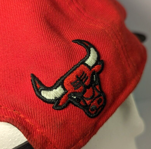 Chicago Bulls New Era 9Fifty Hat Cap Snap Back Basketball NBA Embroidered - Picture 4 of 19