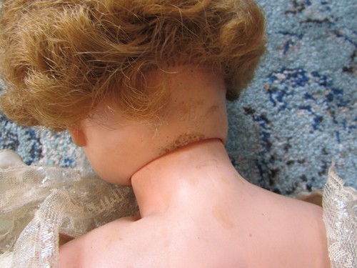 VINTAGE 28" SOFT TOUCH SKIN VINYL BROWN OPEN/CLOSE EYES COLLECTIBLE DOLL - Picture 10 of 10