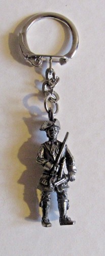 F) KEYRING PEWTER PIRATE CALICO JACK RACKHAM ENGLISH CAPTAIN WEST INDIES BAHAMAS - Picture 3 of 3