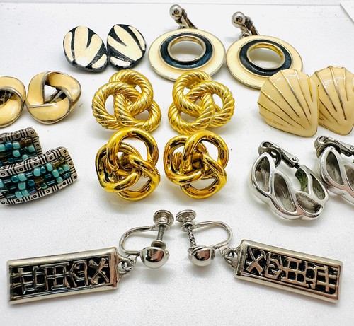 Lote 9 Pendientes De Colección Trifari Monet y MCM Sin Marca Esmalte Dorado Tono Plata PB - Imagen 2 de 10