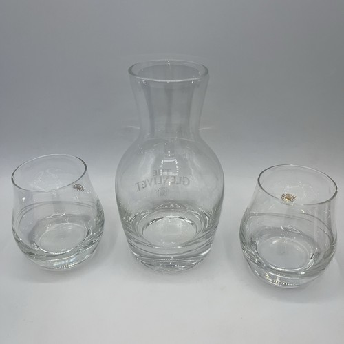 The Glenlivit Whiskey Carafe Decanter with 2 Rocks Whisky Glasses - Picture 12 of 24