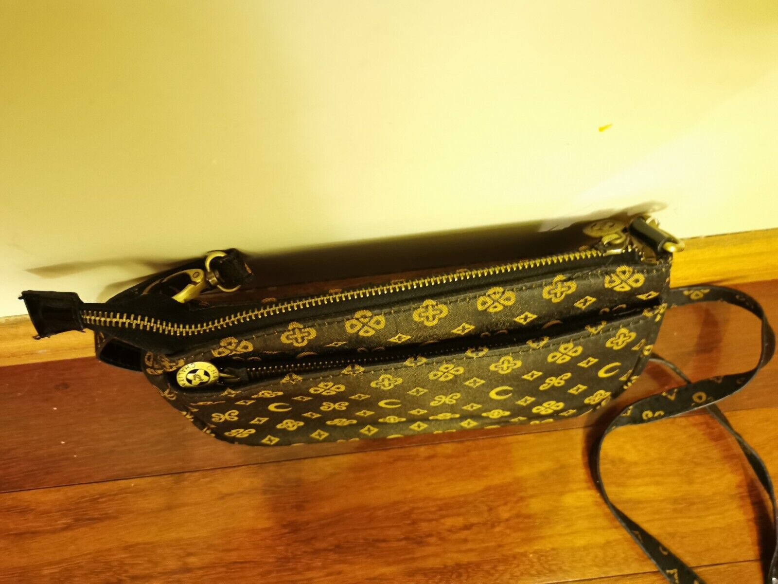 Picture 3 of 5