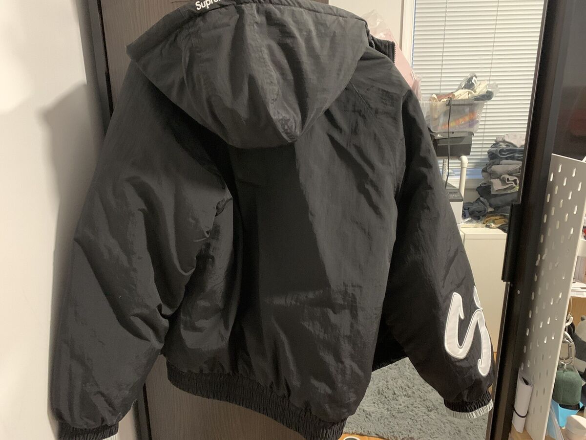 Supreme Sleeve Script Sideline Jacket Black Size Small SS18 Supreme Sleeve Script Sideline Jacket Black Size Small SS18