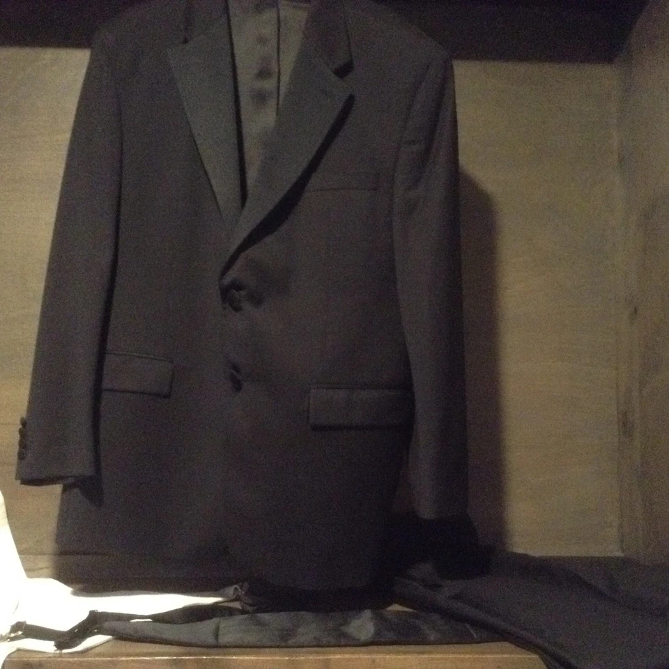 RALPH LAUREN Academy Awards Black Jacket PANTS BOWTIE VEST CUMMERBUND 44R 36/31 - Image 4 of 4