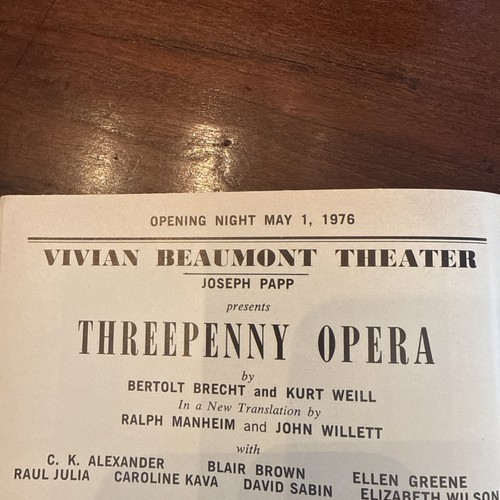 Three Penny Opera 1 de mayo 1976 Noche de apertura Playbill - Lincoln Center - Imagen 5 de 7