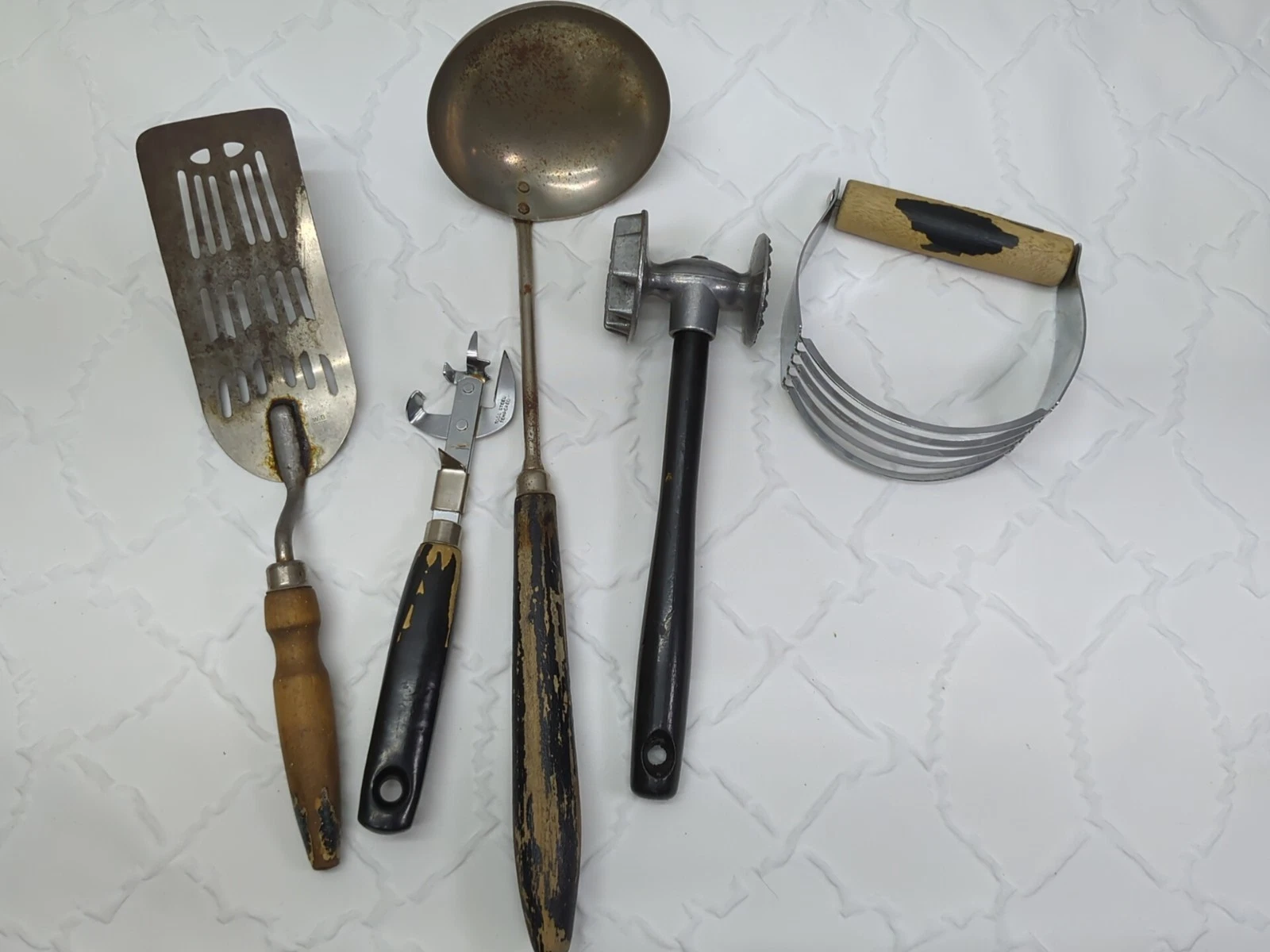 Lot Of 5 Wooden Kitchen Utensils Black Handles Country Farmhouse Primitive